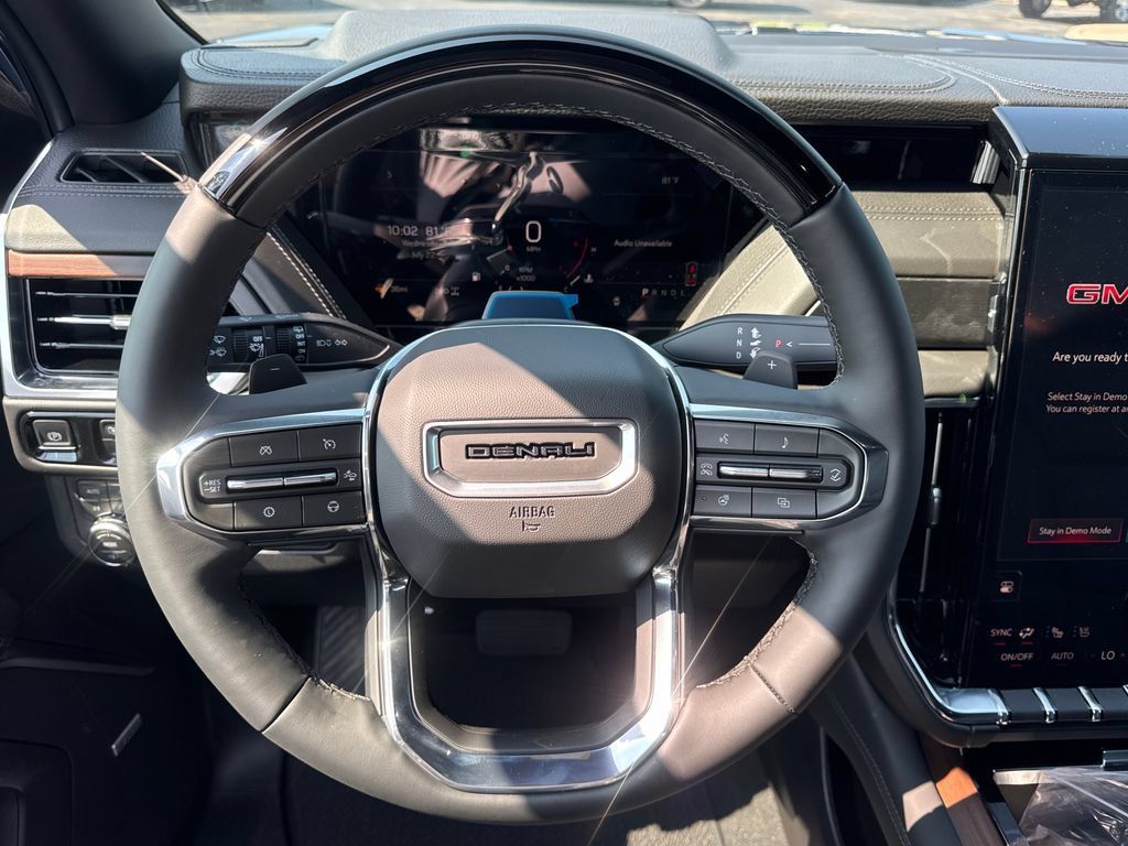 New 2026 GMC Yukon Denali w/ Denali Reserve Package AWD/4WD image 23