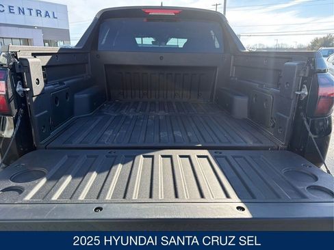 Certified 2025 Hyundai Santa Cruz SEL image 14