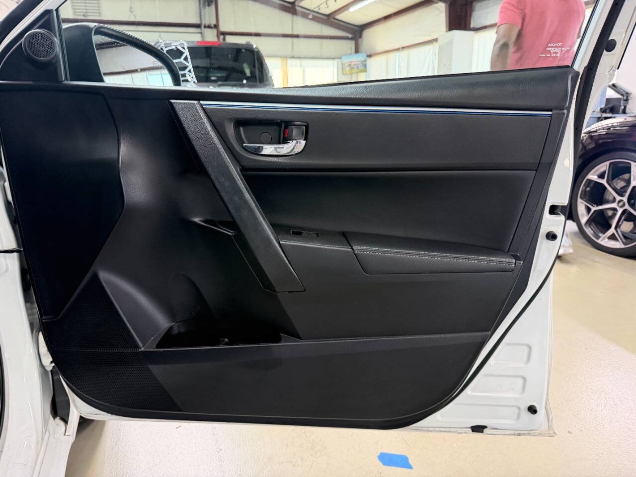 Used 2016 Toyota Corolla S FWD image 16