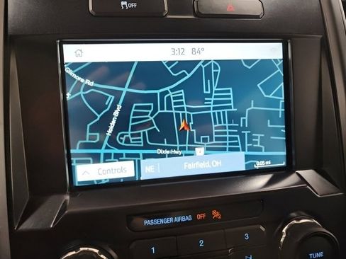 Used 2016 Ford F150 XLT w/ Equipment Group 302A Luxury AWD/4WD image 3