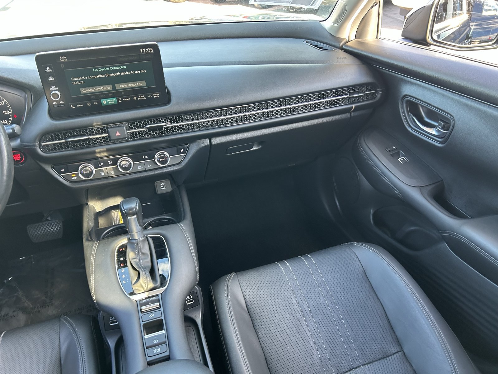 Used 2023 Honda HR-V EX-L image 18