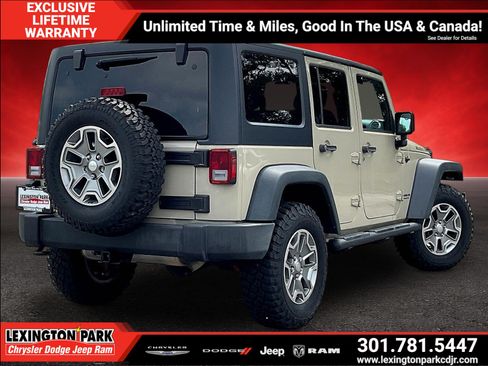 Used 2017 Jeep Wrangler Unlimited Rubicon w/ Dual Top Group AWD/4WD image 5