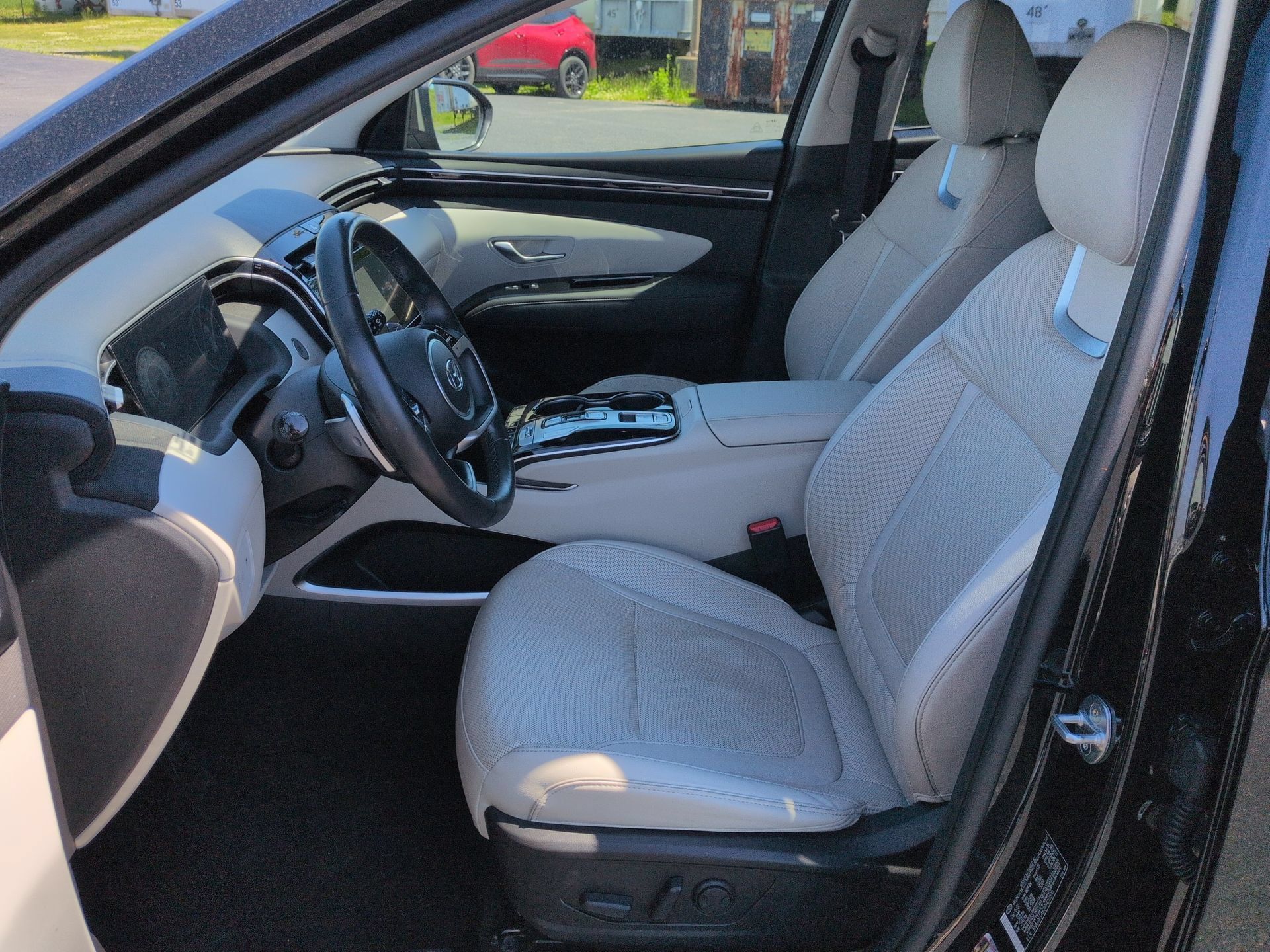Used 2023 Hyundai Tucson Limited FWD image 20
