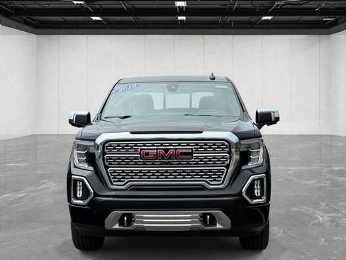 Used 2019 GMC Sierra 1500 Denali w/ Denali Ultimate Package AWD/4WD image 2