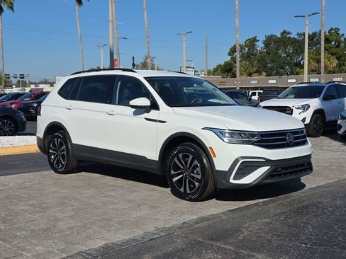 Certified 2022 Volkswagen Tiguan S image 2