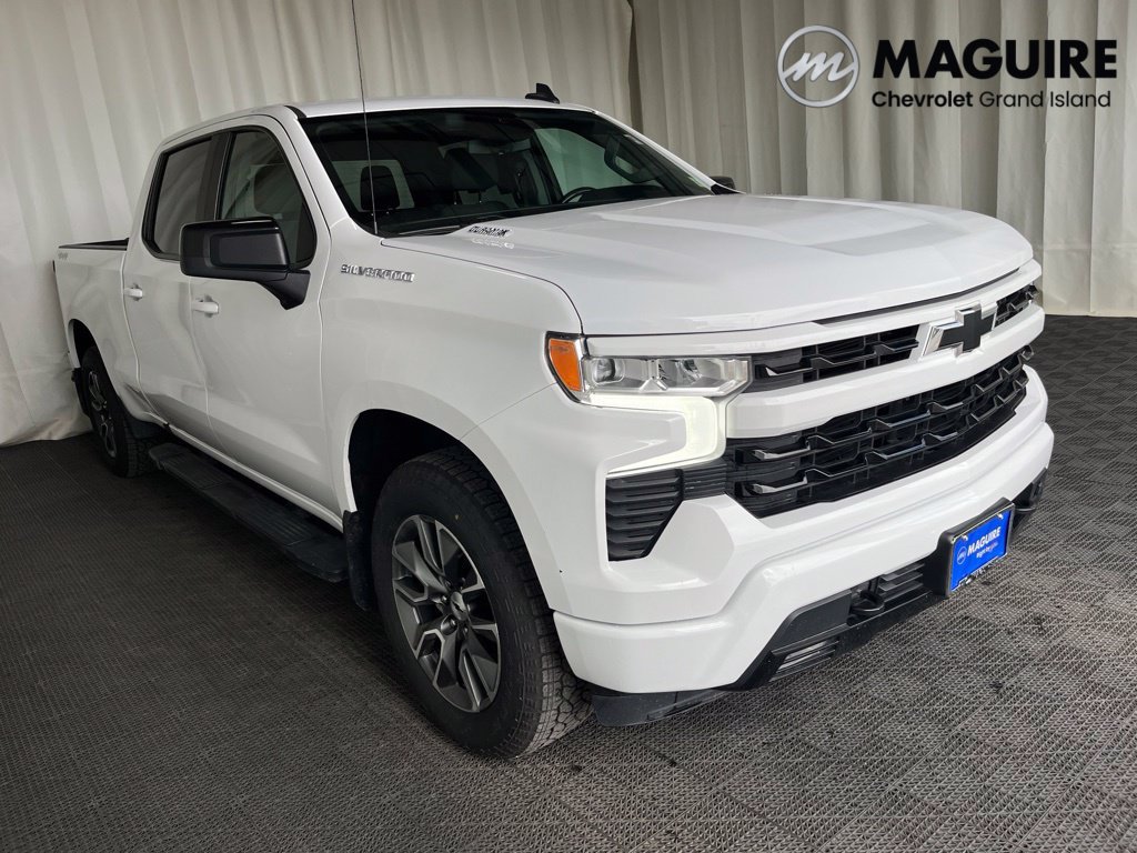 Used 2023 Chevrolet Silverado 1500 RST w/ Protection Package AWD/4WD image 28