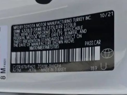 Used 2021 Toyota C-HR LE FWD image 47