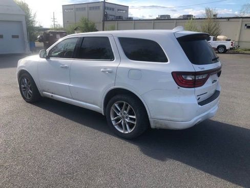 Used 2021 Dodge Durango SXT image 2