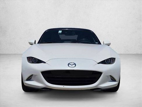Used 2022 MAZDA MX-5 Miata Grand Touring w/ Weather Package RWD image 2