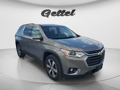 Used 2019 Chevrolet Traverse LT w/ LT Premium Package image 4