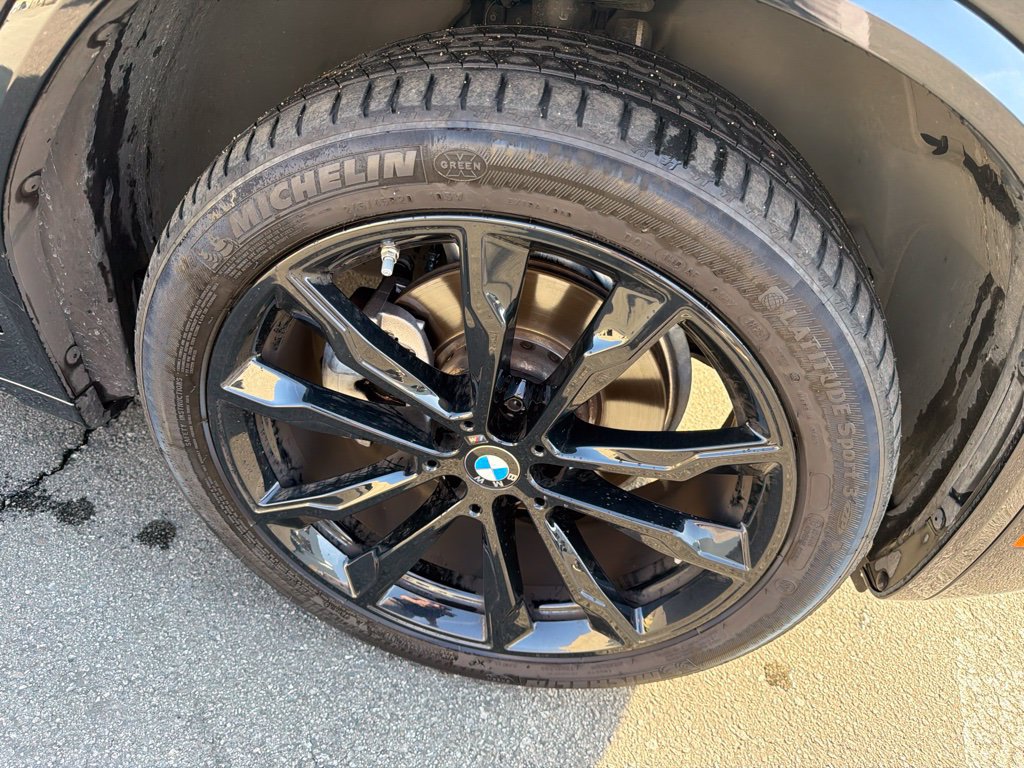 Used 2024 BMW X4 xDrive30i w/ Premium Package AWD/4WD image 18