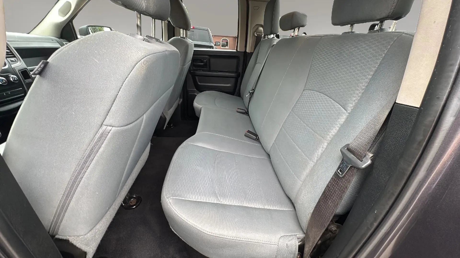 Used 2017 RAM 1500 Express w/ Express Value Package AWD/4WD image 34
