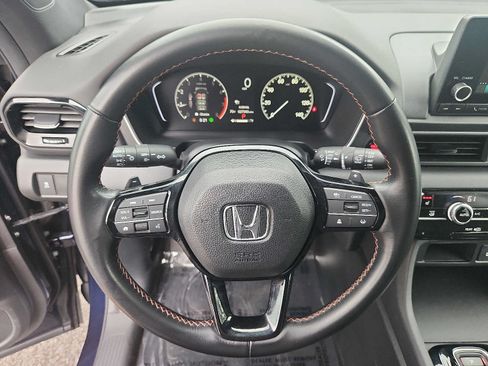 Certified 2025 Honda Pilot Sport image 19