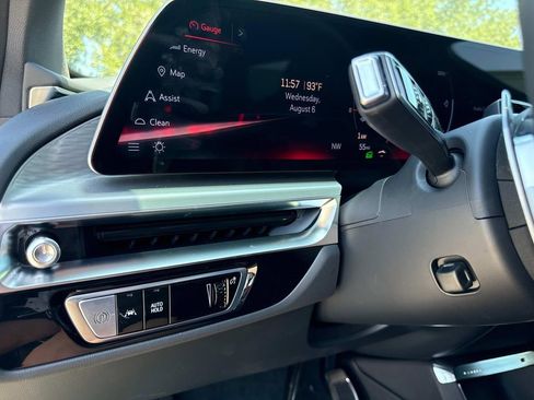 New 2026 Cadillac Lyriq V image 28