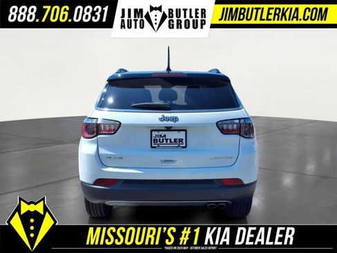 Used 2022 Jeep Compass Limited AWD/4WD image 19