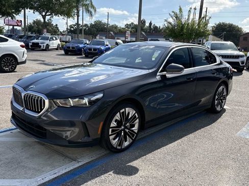 Used 2025 BMW 530i RWD image 7