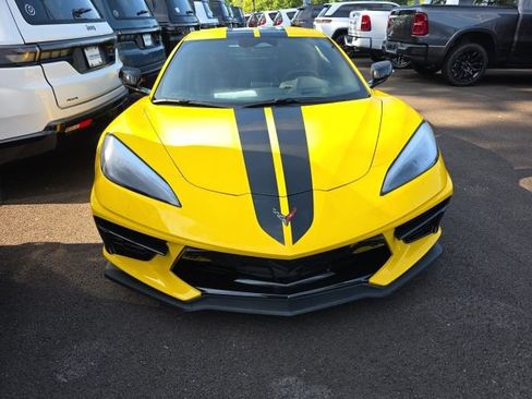 Used 2025 Chevrolet Corvette Stingray Preferred Cpe w/ Z51 Performance Package RWD image 14