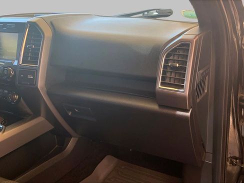 Used 2015 Ford F150 XLT w/ Equipment Group 302A Luxury AWD/4WD image 19