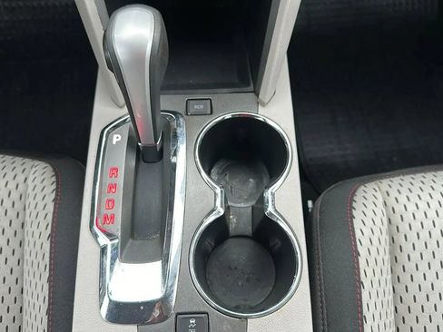Used 2015 GMC Terrain SLE FWD image 18