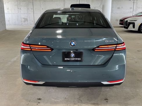 Used 2026 BMW 530i RWD image 7