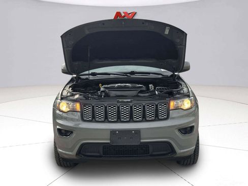 Used 2020 Jeep Grand Cherokee Altitude AWD/4WD image 60
