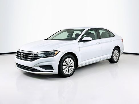 Used 2019 Volkswagen Jetta S w/ Driver Assistance Package image 3