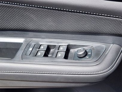 New 2025 Volkswagen Atlas Peak Edition SE