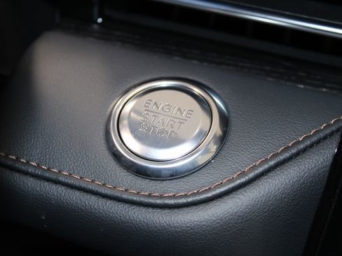 New 2026 Lincoln Nautilus Reserve AWD/4WD image 44
