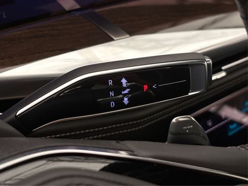 New 2025 Cadillac Escalade ESV Sport Platinum image 30