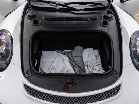 Used 2019 Porsche 911 GT3 RS image 28