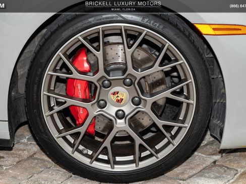 Used 2020 Porsche 911 Carrera S RWD image 41
