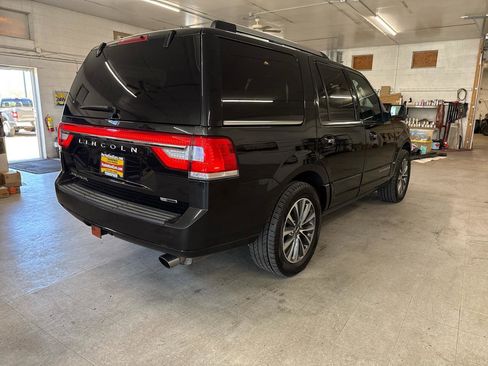 Used 2015 Lincoln Navigator 4WD image 84