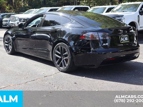 Used 2021 Tesla Model S Plaid image 9