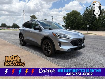 Used 2022 Ford Escape SE w/ SE Sport Appearance Package