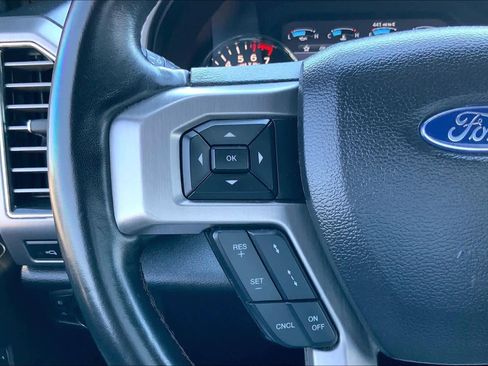 Used 2019 Ford F150 Platinum w/ Equipment Group 701A Luxury image 24