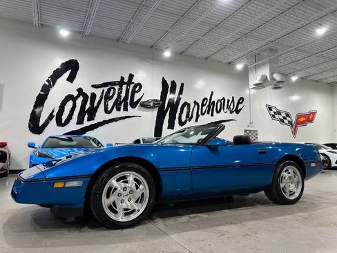 Used 1990 Chevrolet Corvette Convertible RWD image 1