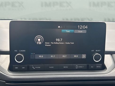 Used 2023 Honda Accord EX image 9