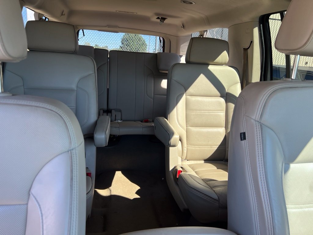 Used 2019 GMC Yukon XL Denali w/ Denali Ultimate Package AWD/4WD image 13