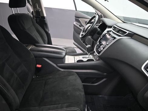 Used 2017 Nissan Murano SV image 17