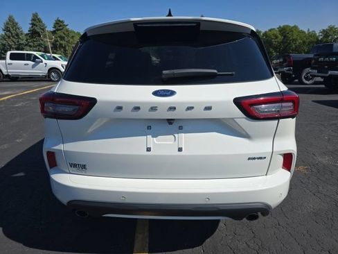 Used 2024 Ford Escape ST-Line w/ Tech Pack #1 AWD/4WD image 6