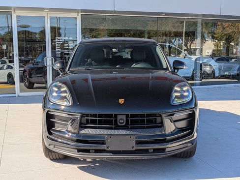 Used 2025 Porsche Macan Turbo image 6