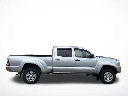 Used 2013 Toyota Tacoma 4x4 Double Cab w/ SR5 Pkg image 7