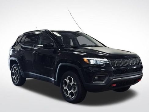 Used 2022 Jeep Compass Trailhawk w/ Trailhawk Elite Group image 6