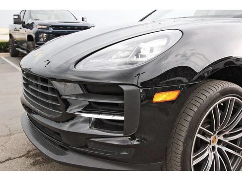 Used 2021 Porsche Macan S AWD/4WD image 38