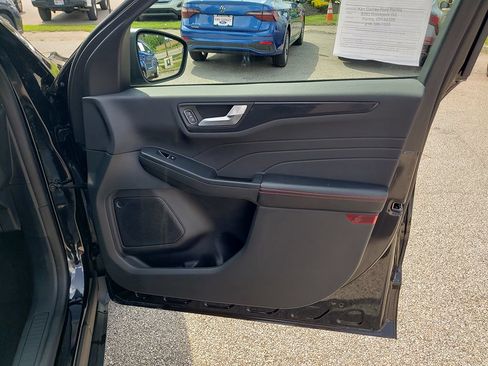 Certified 2023 Ford Escape ST-Line w/ Tech Pack #1 FWD image 20