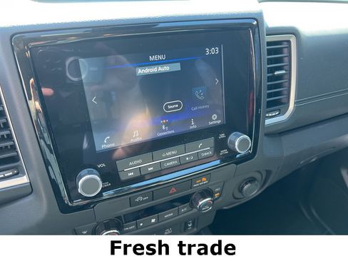 Used 2024 Nissan Frontier SV w/ SV Convenience Package image 9