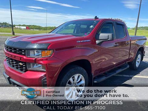 Used 2019 Chevrolet Silverado 1500 Custom w/ Infotainment Package AWD/4WD image 1