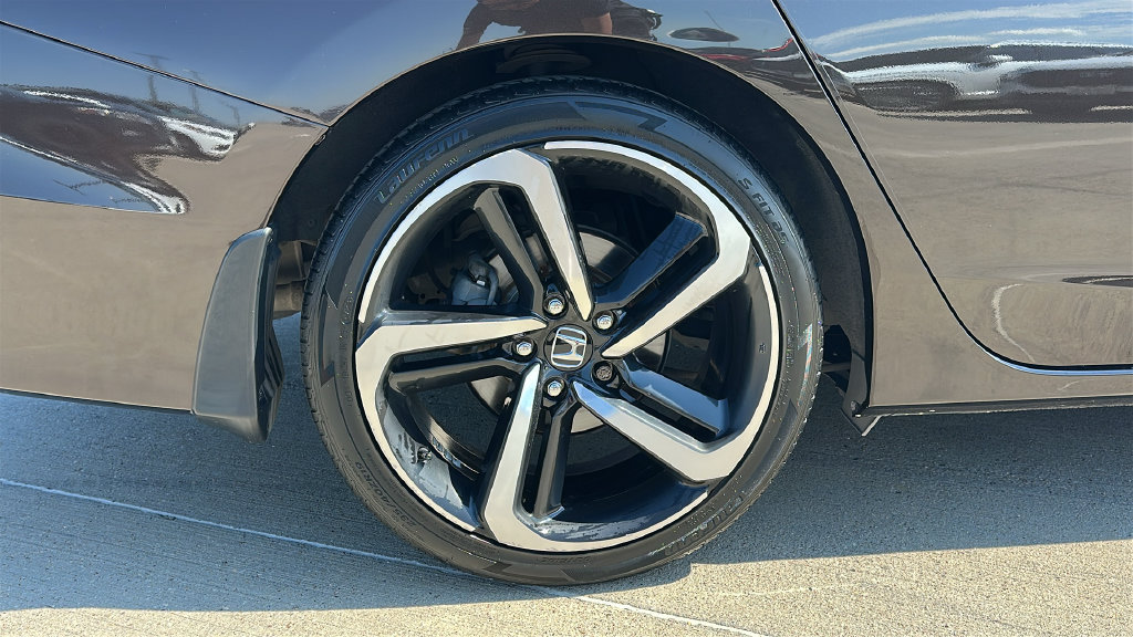 Used 2022 Honda Accord Sport image 17