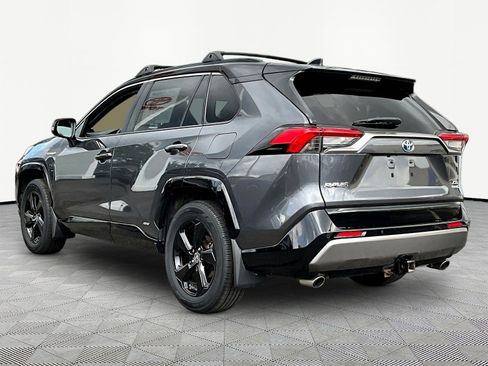 Used 2020 Toyota RAV4 XSE AWD/4WD image 4
