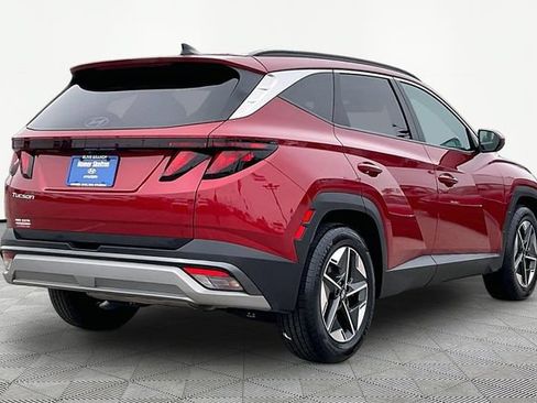 Certified 2025 Hyundai Tucson SEL FWD image 12
